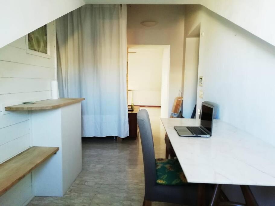 La Casa Di Marta - Ampia Ed Accogliente Mansarda In Piazza Statuto Apartment Turin Exterior photo